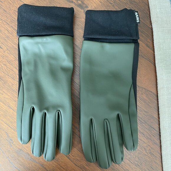Rains Waterproof 100% Poly Gloves Green & Blk Touch Screen Compatible Unisex M/L - Picture 2 of 11
